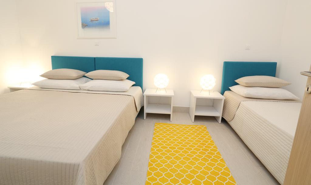 Apartments Kamelija スプリト 部屋 写真