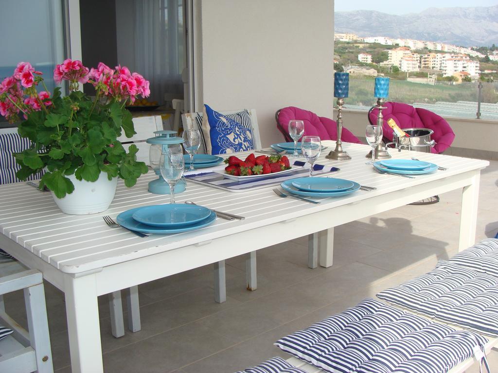 Apartments Kamelija スプリト 部屋 写真