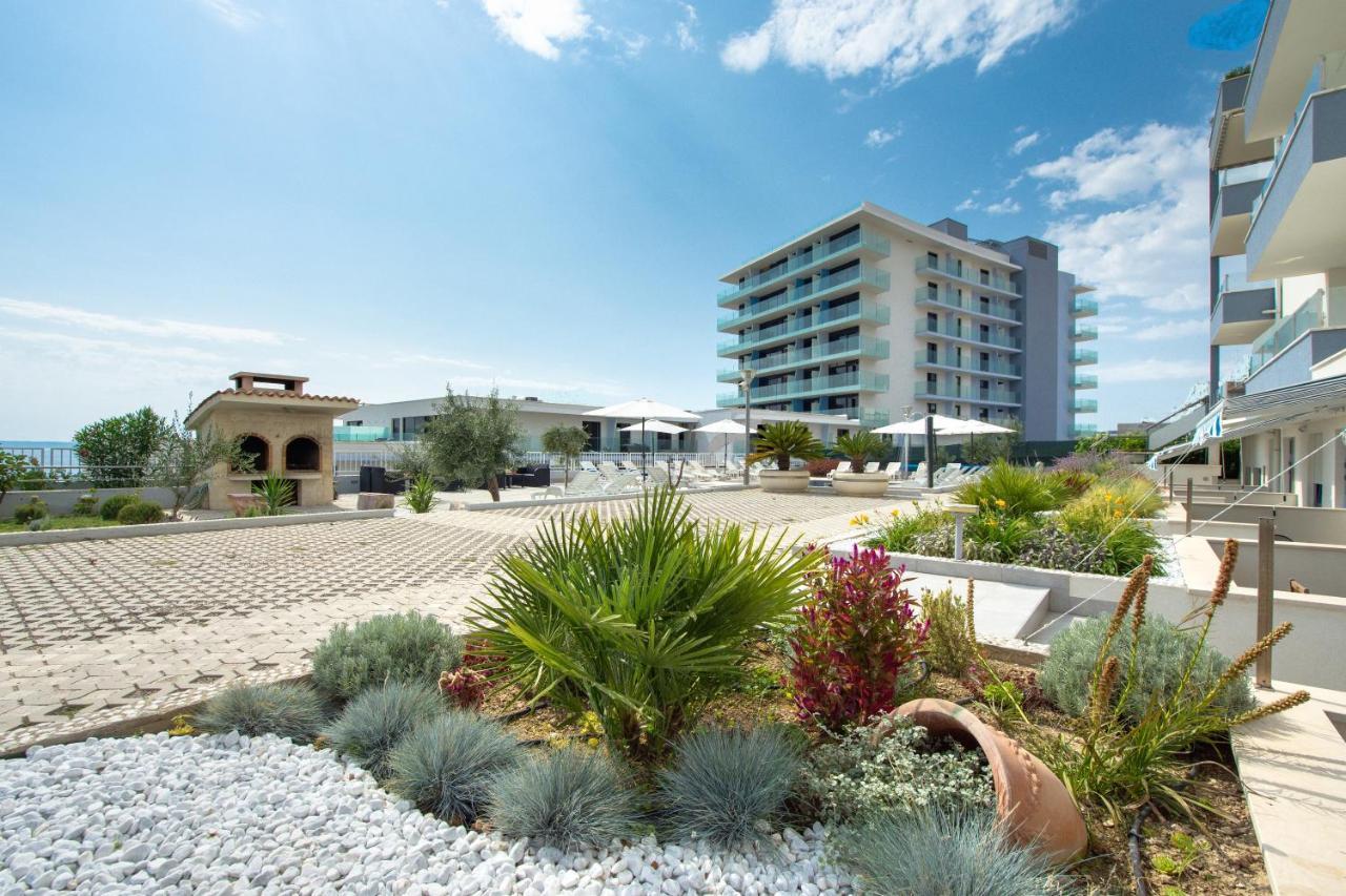 Apartments Kamelija スプリト エクステリア 写真